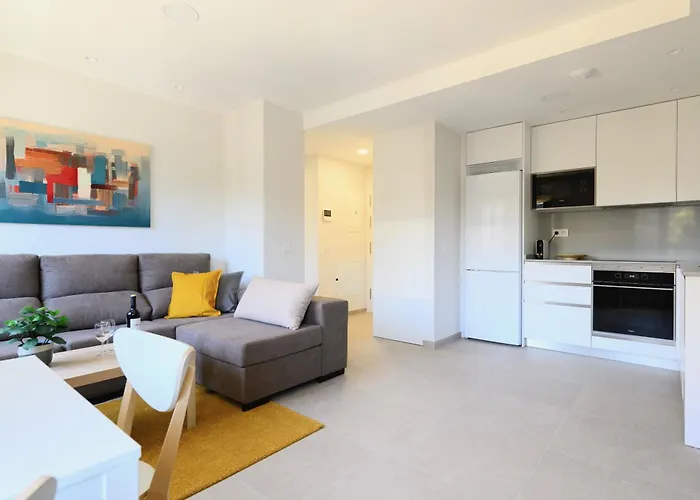 Brand New 2Br With Auto Check-In